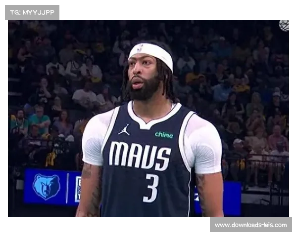 克里斯蒂命中三分，独行侠与灰熊对决激烈